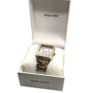 Nine West Women's Watch Silver Tone Dial & Bracelet Rose Gold Tone Case Roman